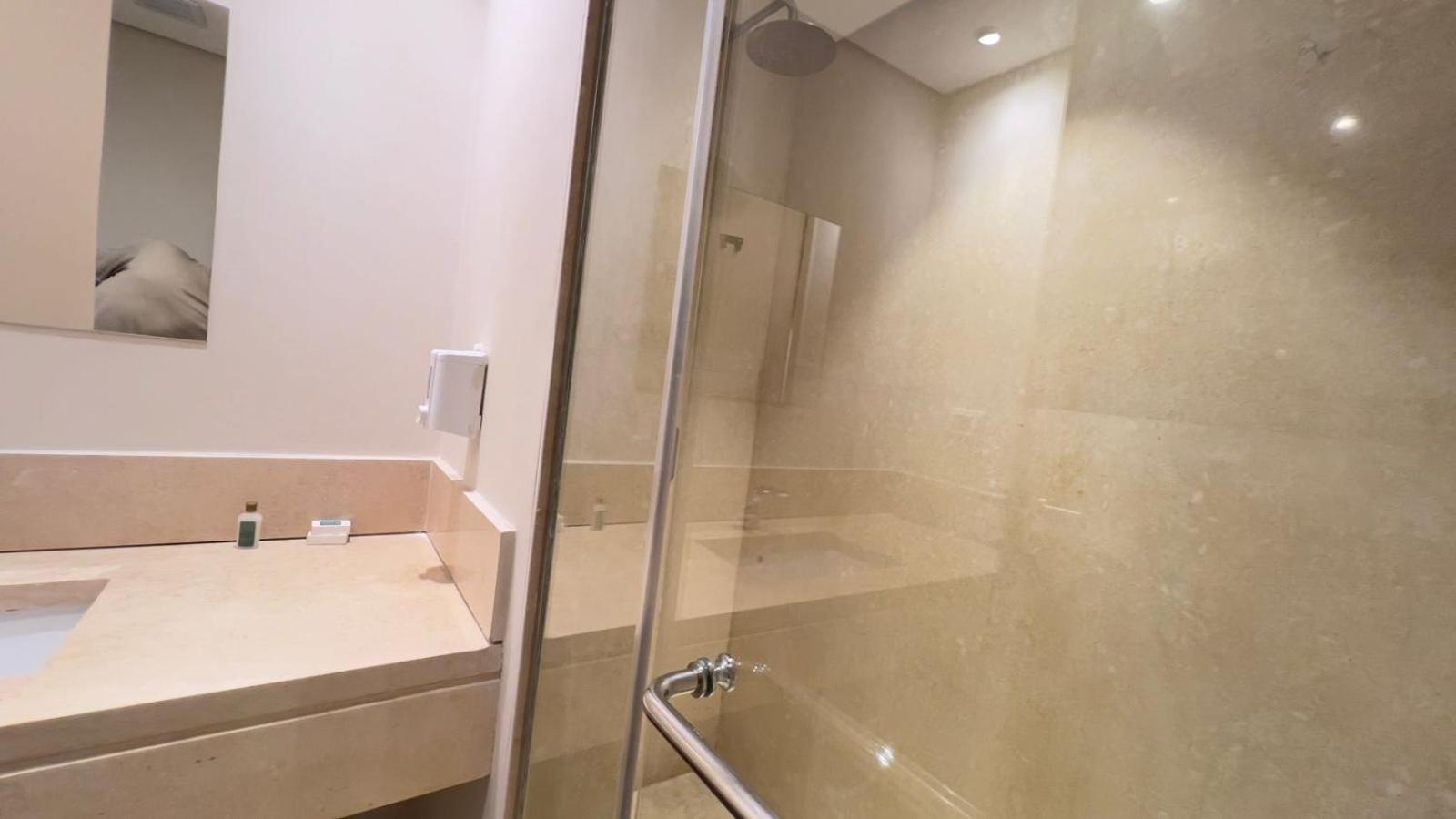 Taj Home, Mangroovy, Pool View, Free Beach Access With Nanny's * Hurghada