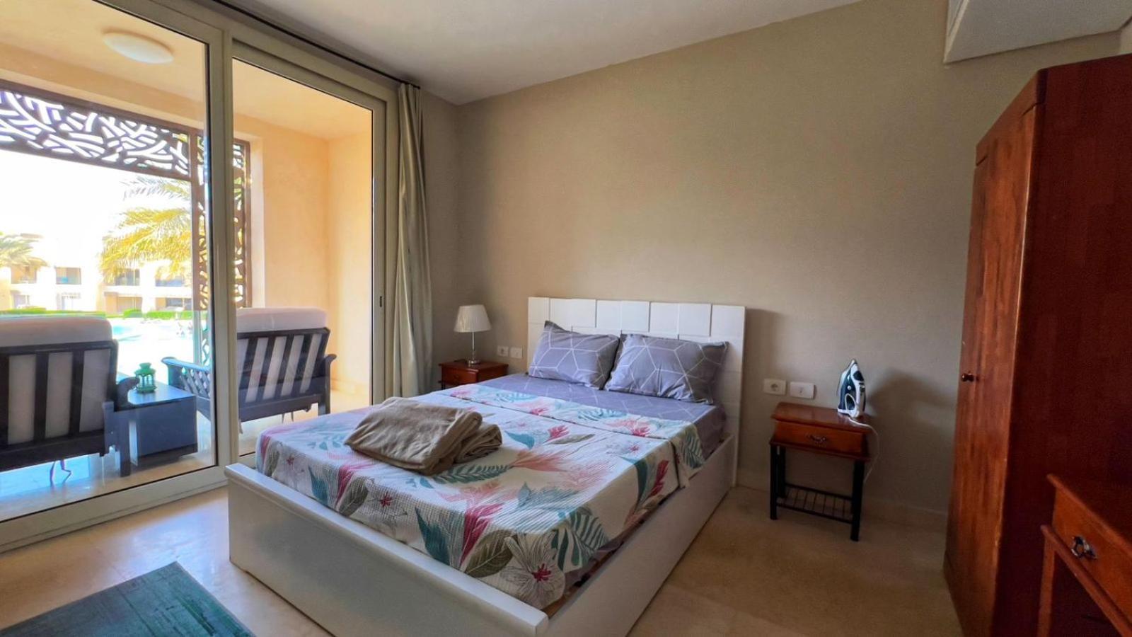 Taj Home, Mangroovy, Pool View, Free Beach Access With Nanny's