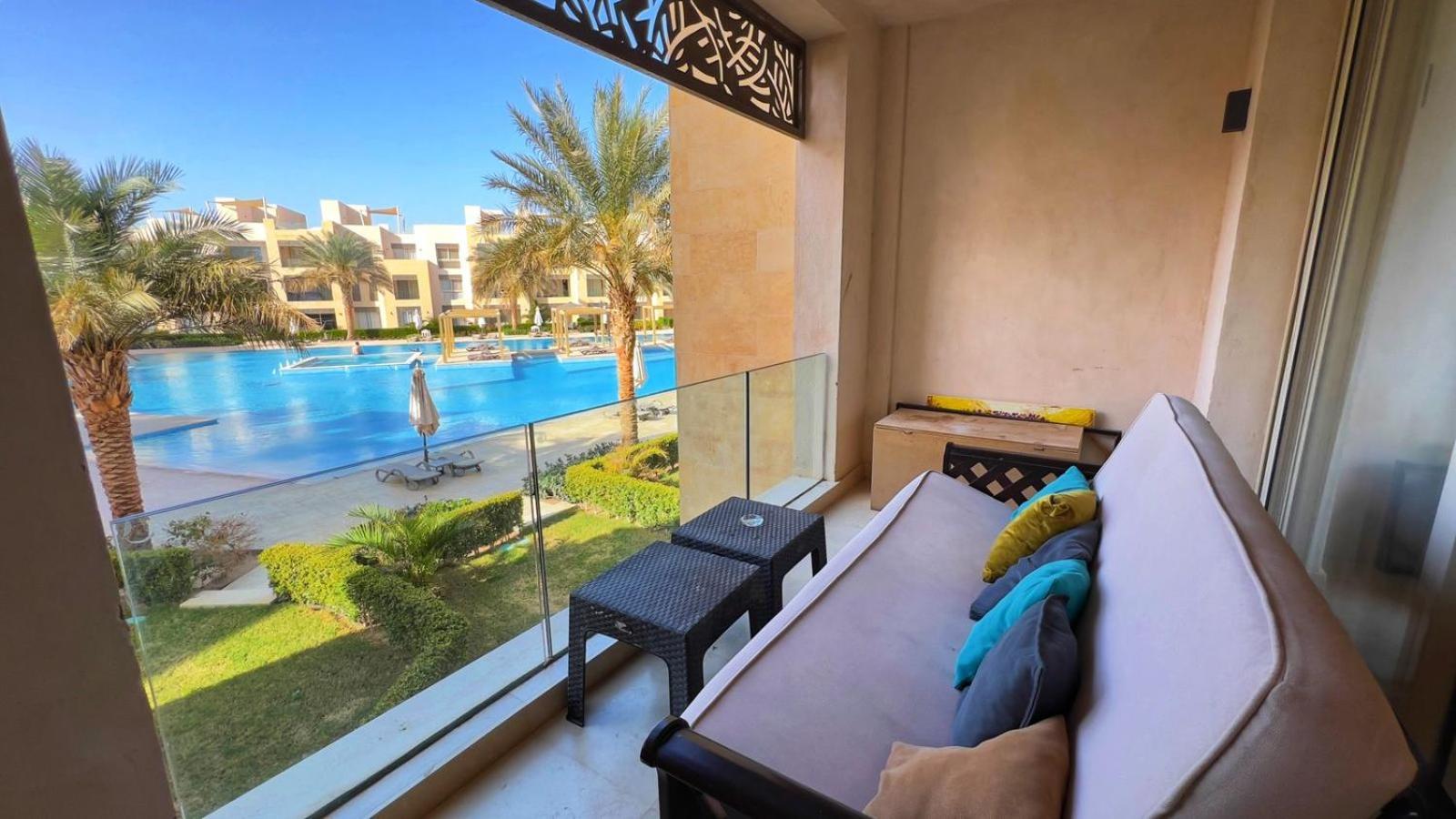 Apartment Taj Home, Mangroovy, Pool View, Free Beach Access With Nanny's