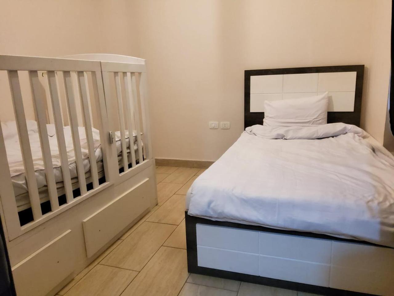 Apartment In Aldau Heights *