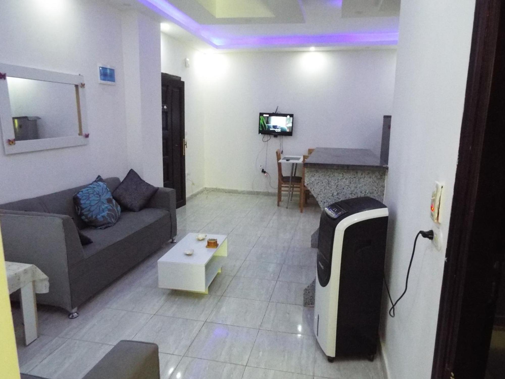 Exclusive Apartment *