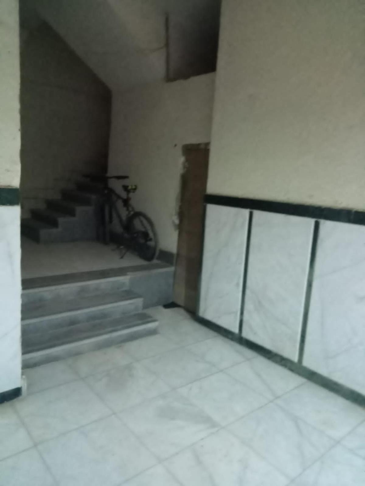 Apartment Yasin - Enjoy The Privacy Of Staying In A Quiet With Free Wi-fi As Your Complete Second In The Heart Of