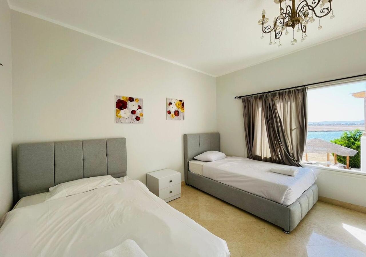 Unique 6 Bedrooms 38 At White El-gouna Villa