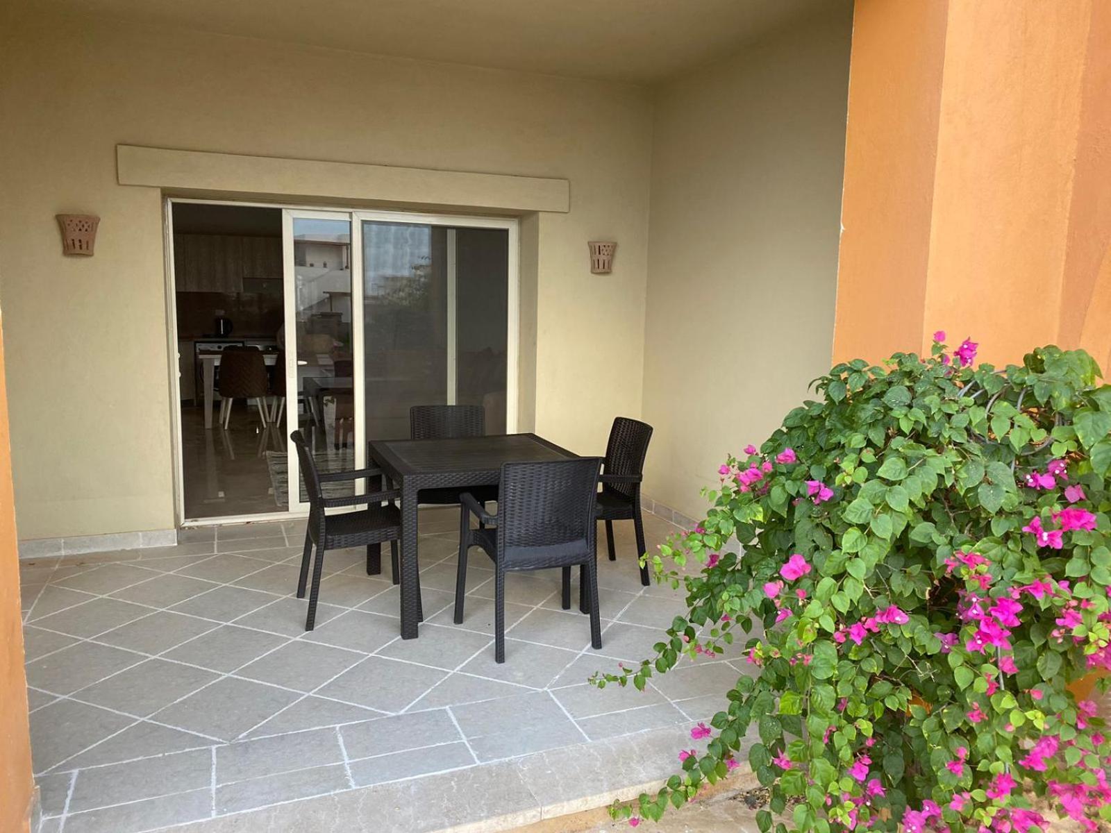 Cozy In Sahl Hasheesh Apartment *