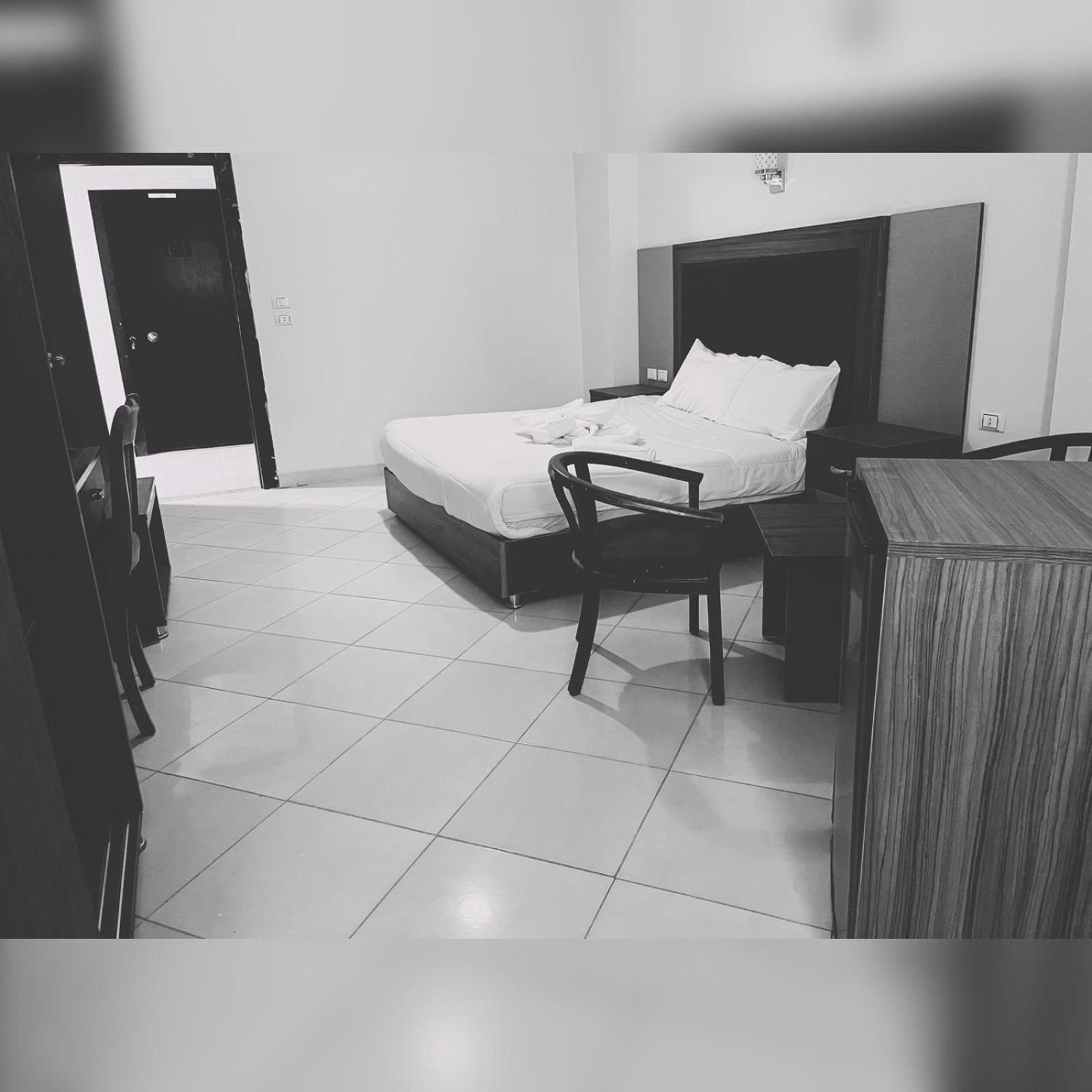 Cecelia Compound
