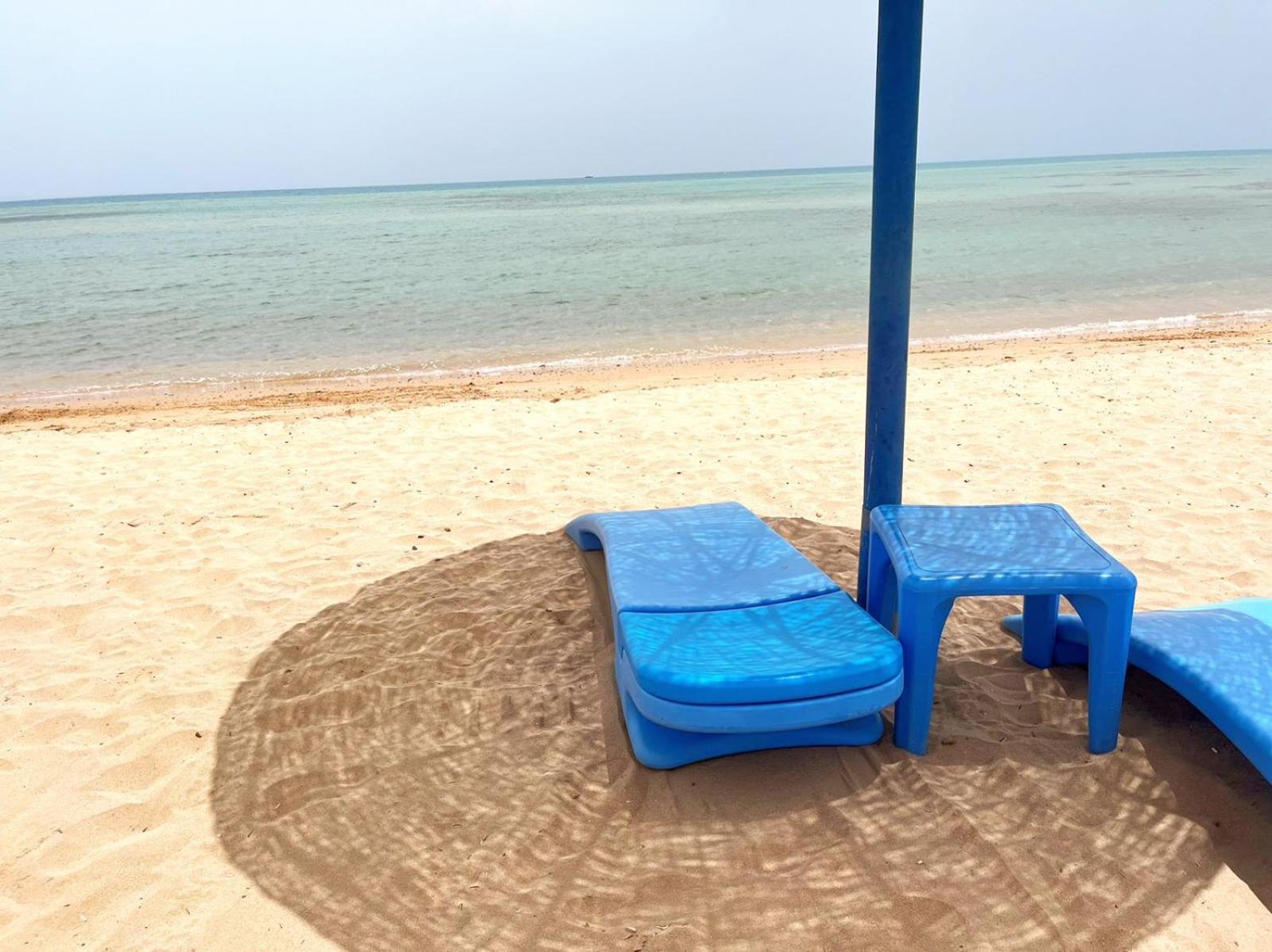 Hotel Cecelia Compound