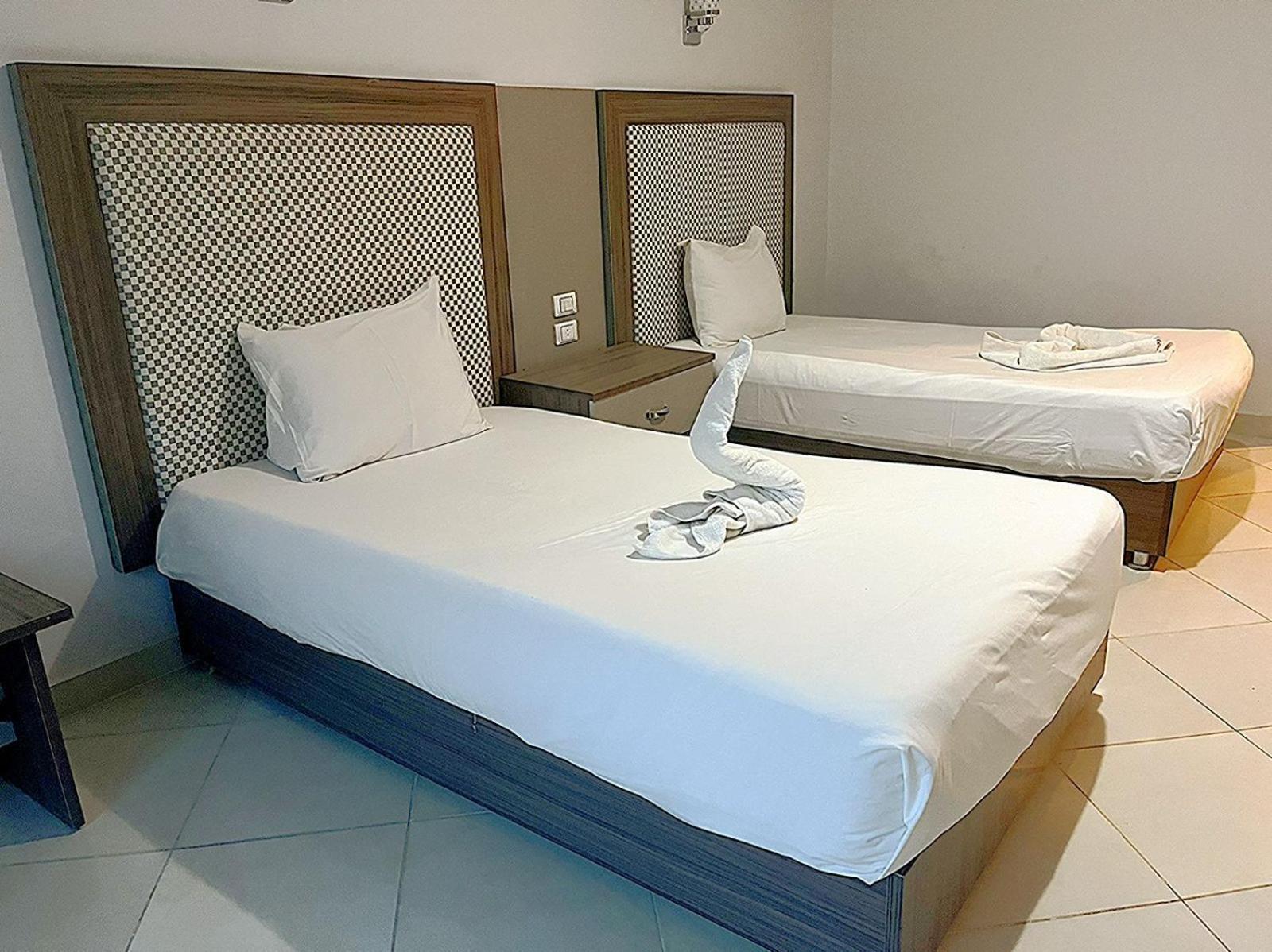 Cecelia Compound 3* Hurghada
