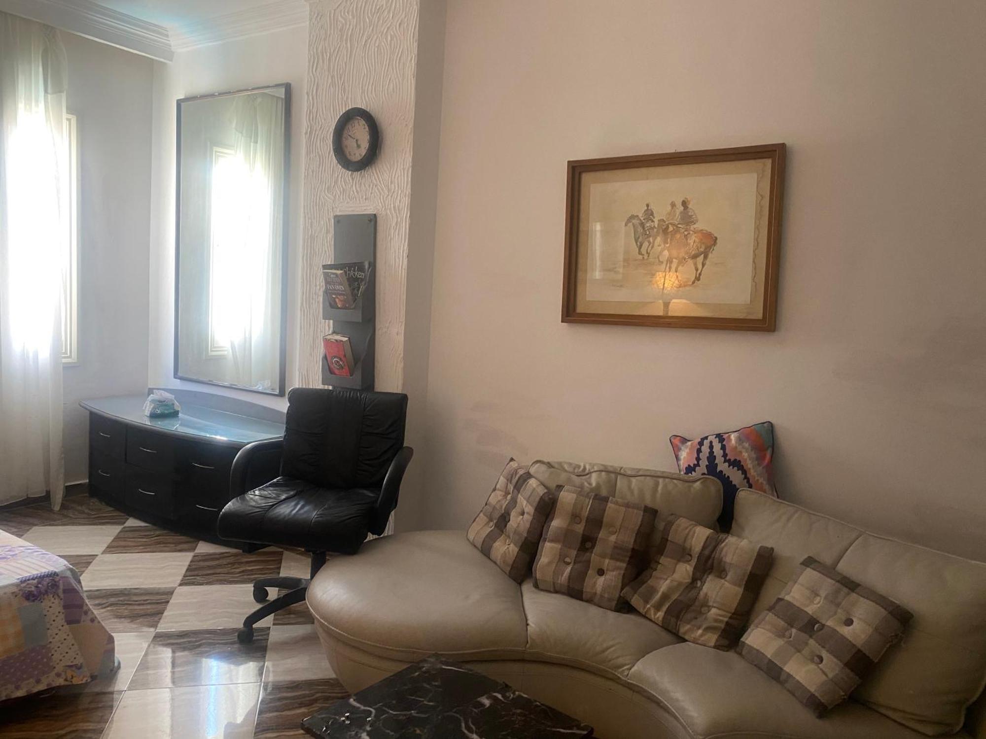 Small With Bathroom Middle Of Town No Ac No Cooking Facilities Just For Sleep Apartment