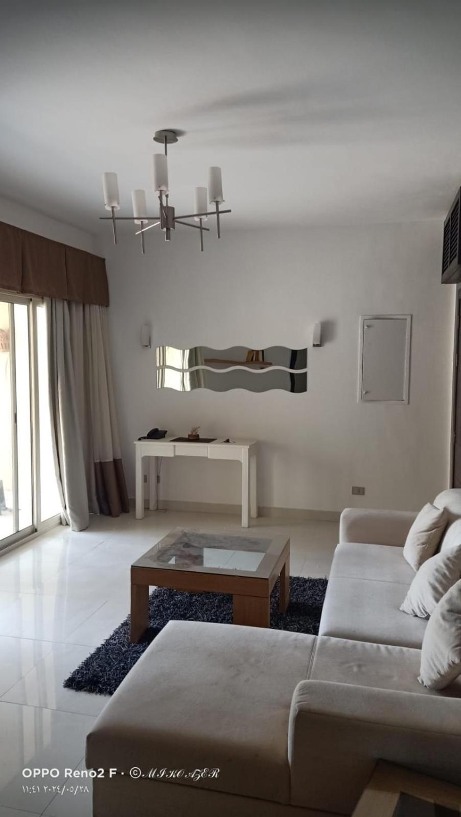 Cozy With Seaview Apartment