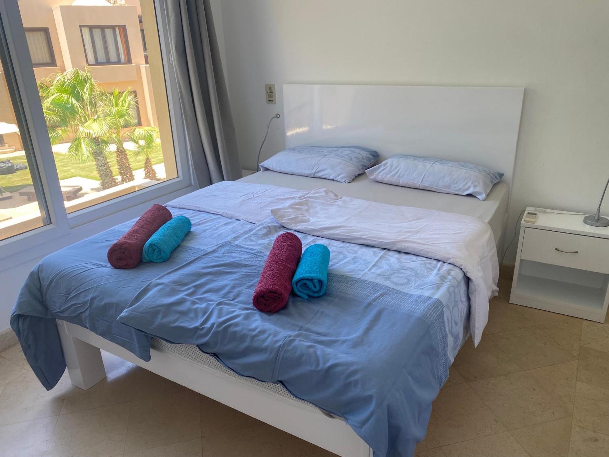 Appartement 2 Bedroom Condo, With Pool, And & Lagoon Access *
