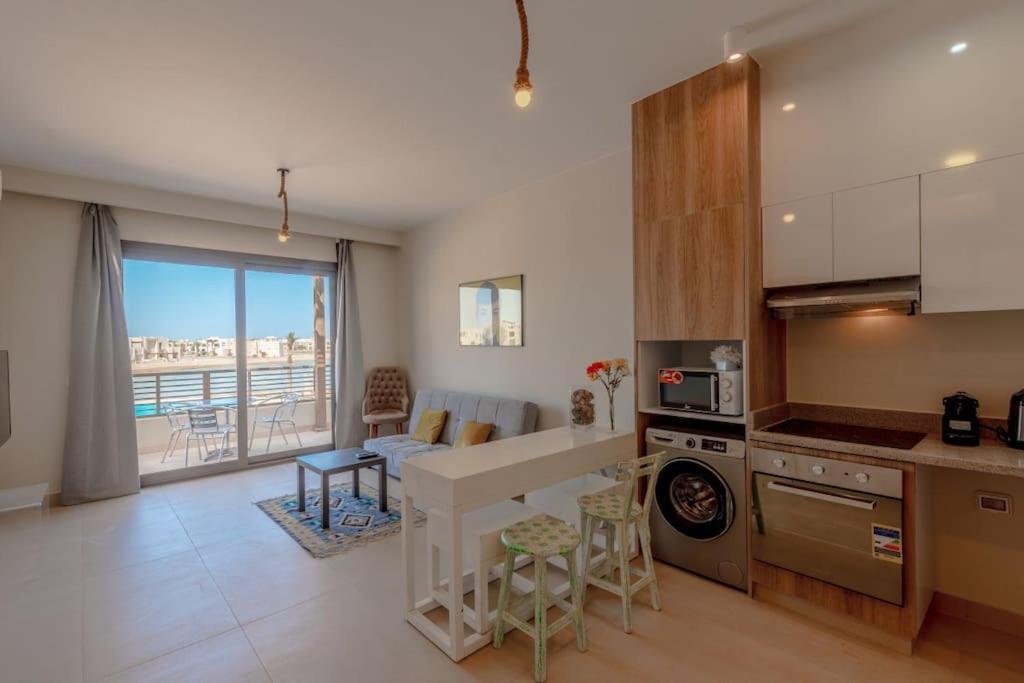 Sunny 1br Retreat Newest Project Shedwan El Gouna Lagoon & Pool Apartment *