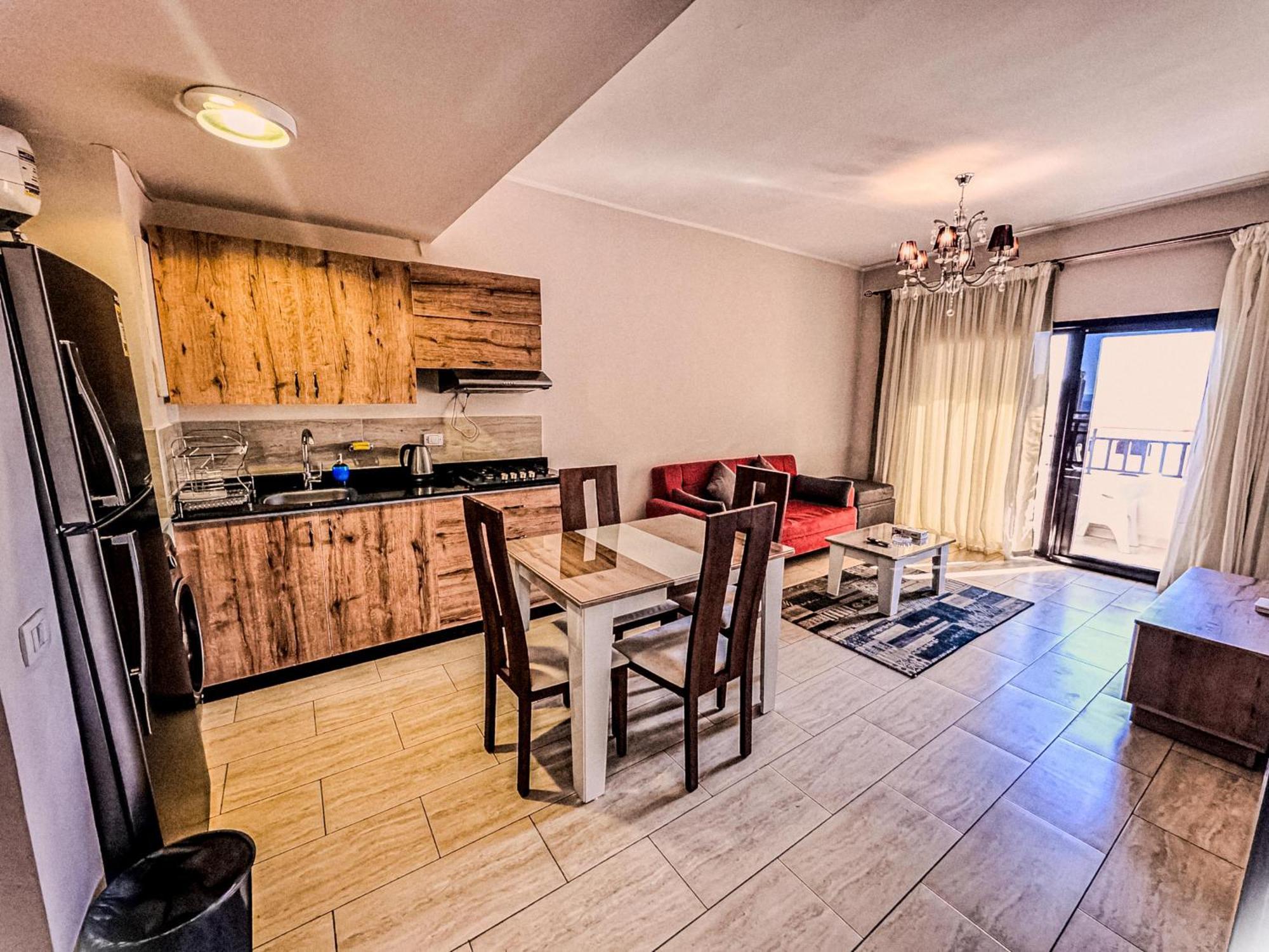 Aldau Heights Modern Brand New Apartment *