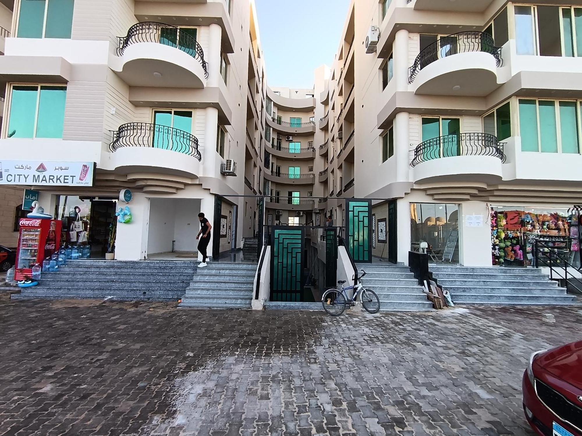 B101 Hurghada