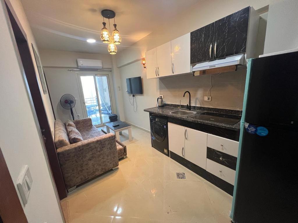 2 Bedrooms Sea & Pool View In Princess * Hurghada