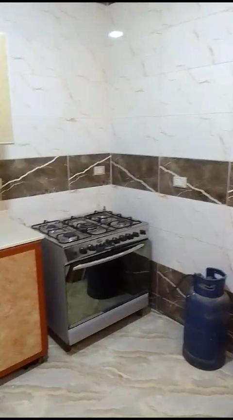 شقه هادئه بروف Apartment Hurghada