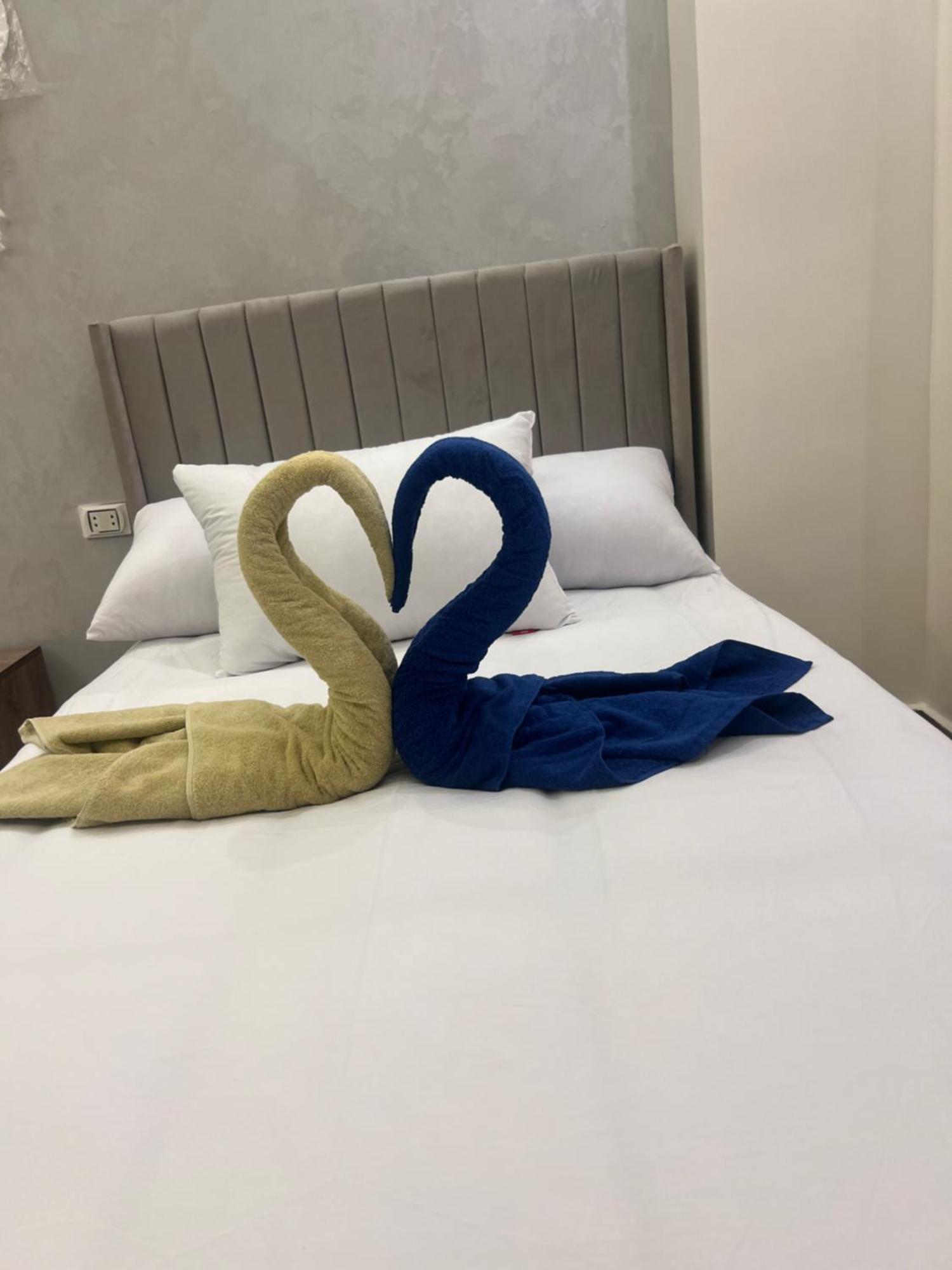 Small Lovely Cheerful Close To El Gouna *
