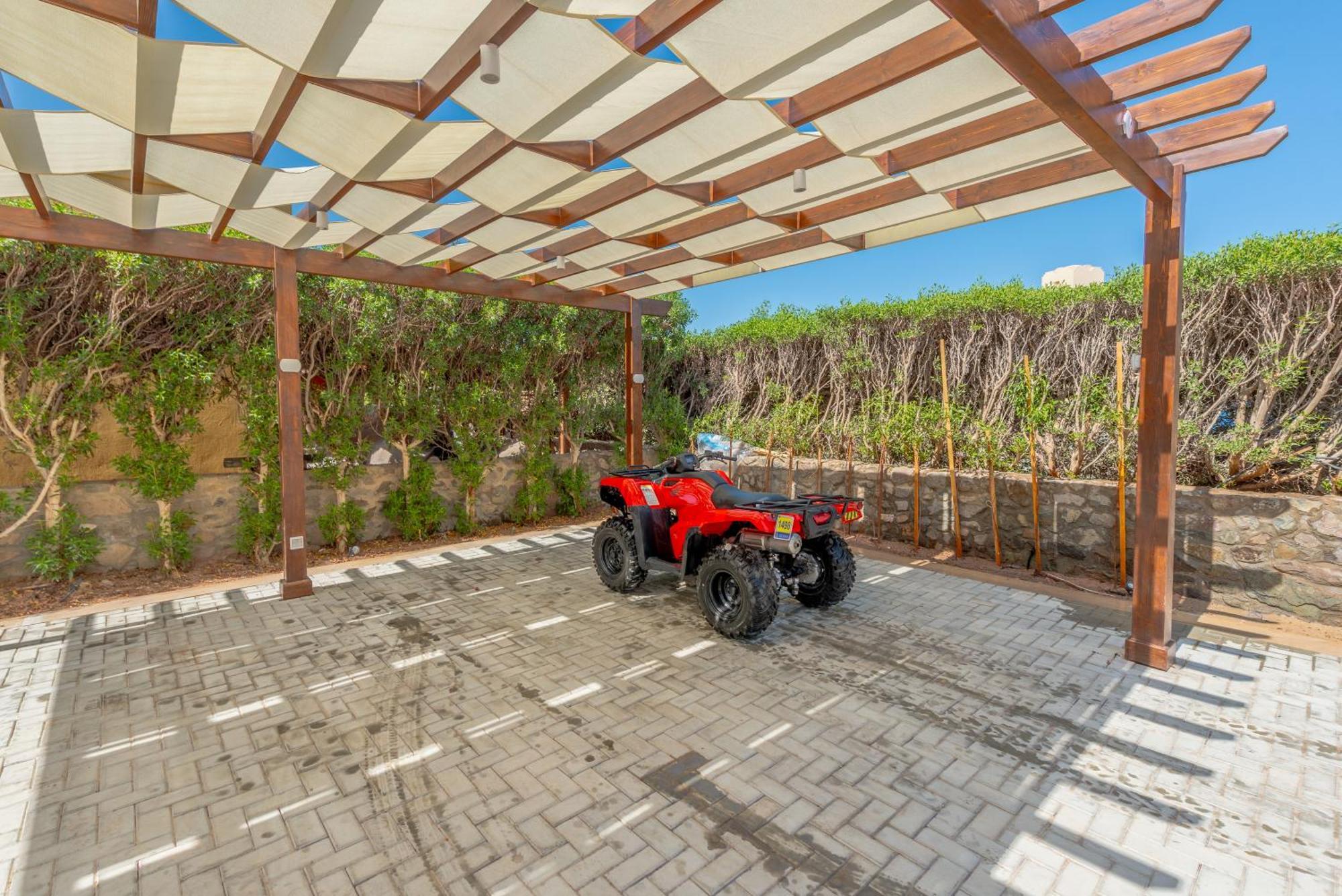 Stunning Luxurious 5 Bedroom At West Golf El Gouna *