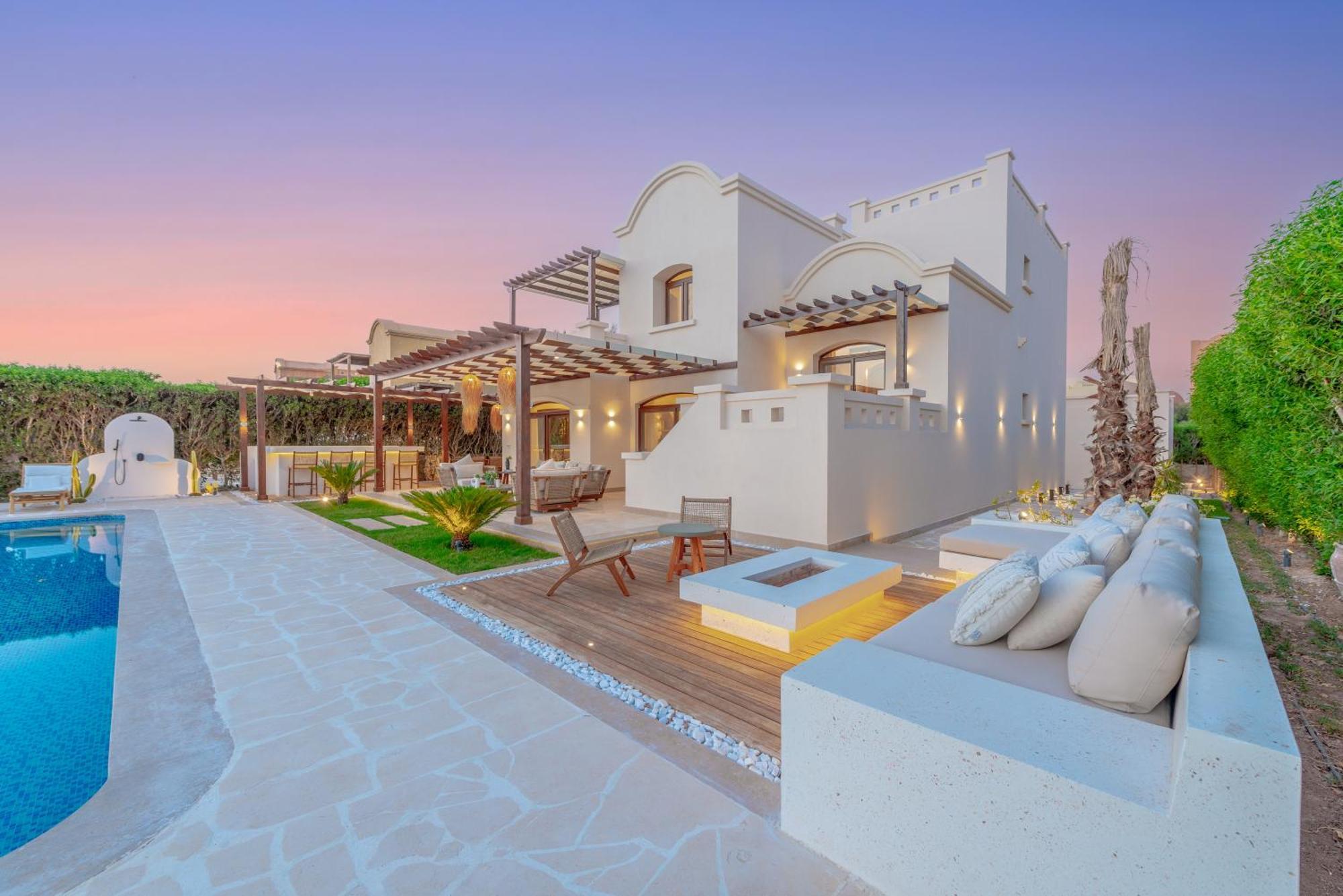 Stunning Luxurious 5 Bedroom At West Golf El Gouna *