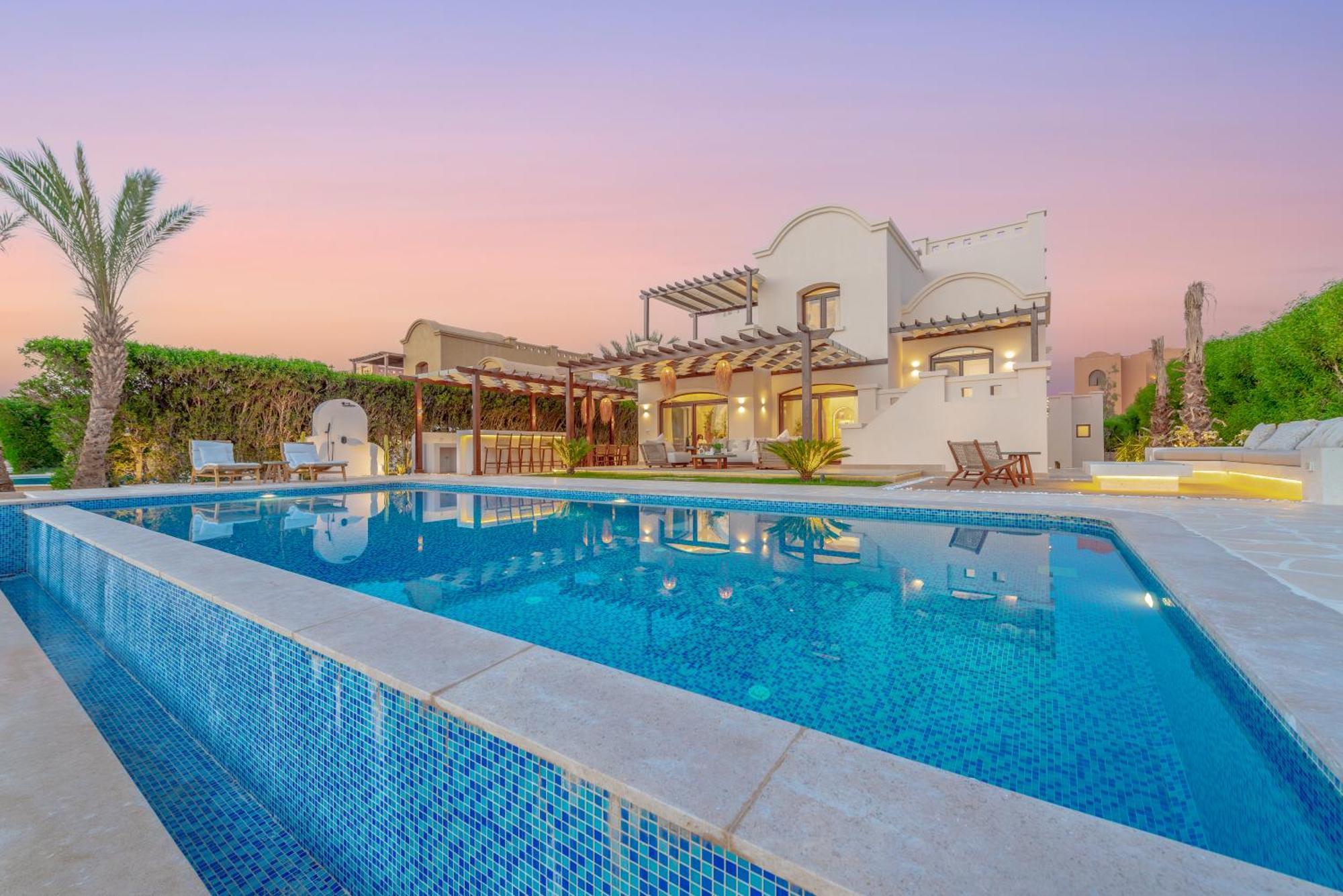Stunning Luxurious 5 Bedroom At West Golf El Gouna Villa *
