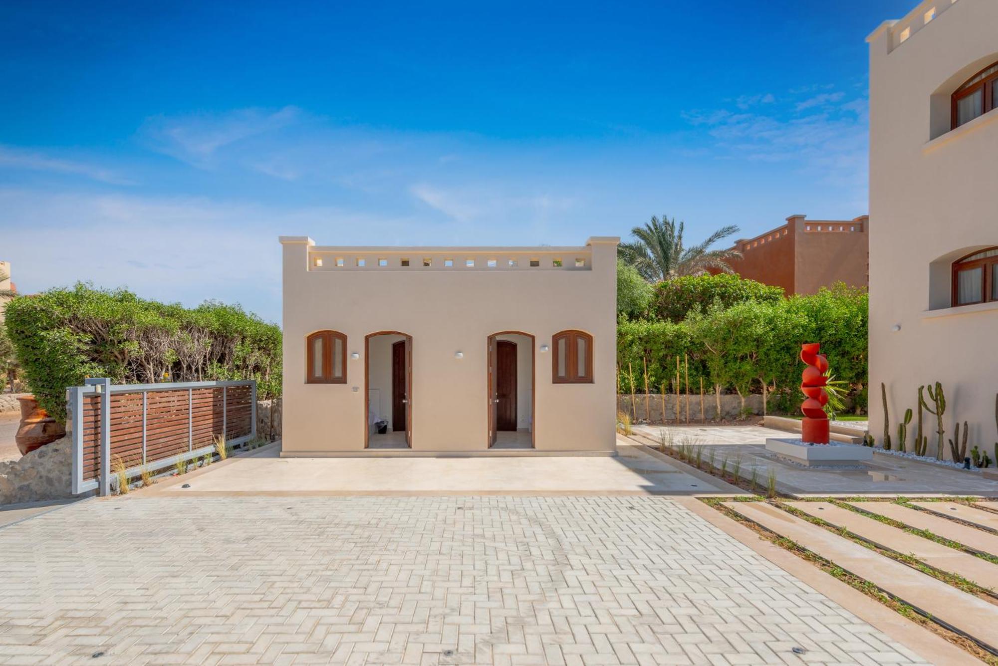 Stunning Luxurious 5 Bedroom At West Golf El Gouna Villa