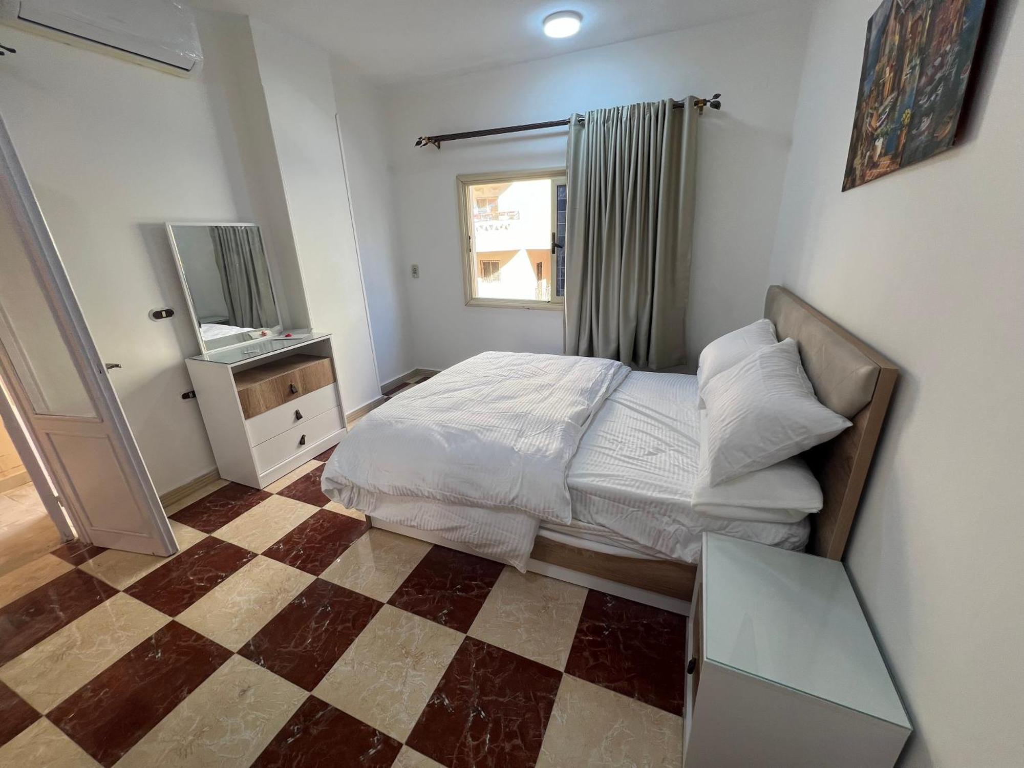 In Downtown Apartment *