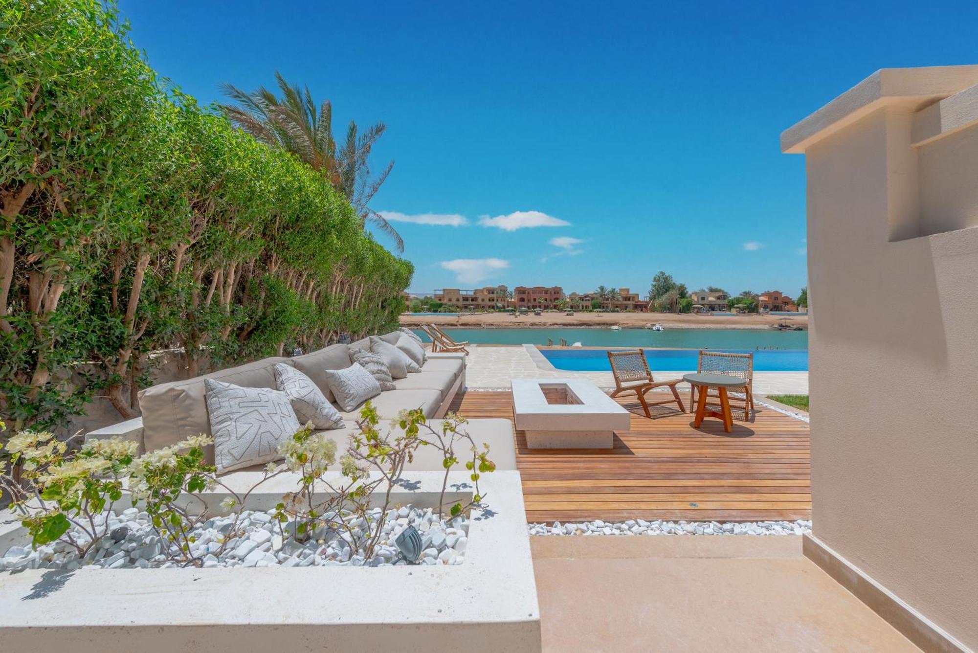 Stunning Luxurious 5 Bedroom At West Golf El Gouna Villa *