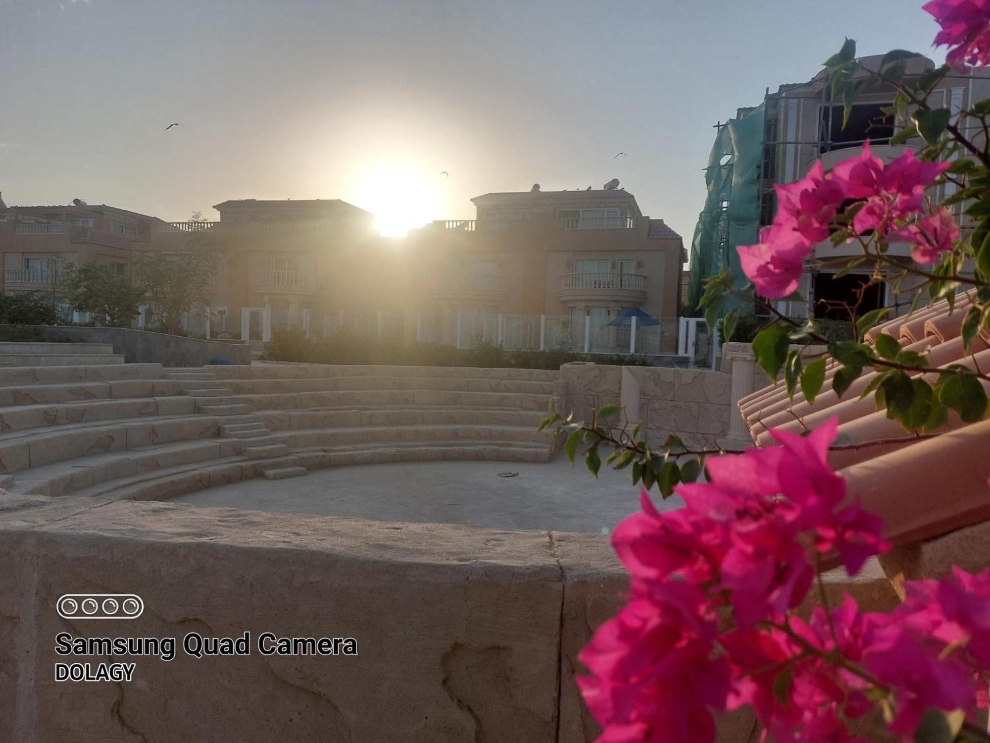 سيلينا باي Selena Bay Apartment