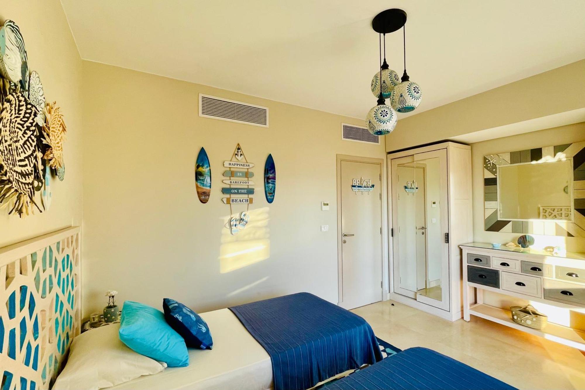 Mangroovy - Elgouna Authentic Designer Shared 2 Bdr Each With Private Bathroom For Kitesurfers With Pool View & Access *