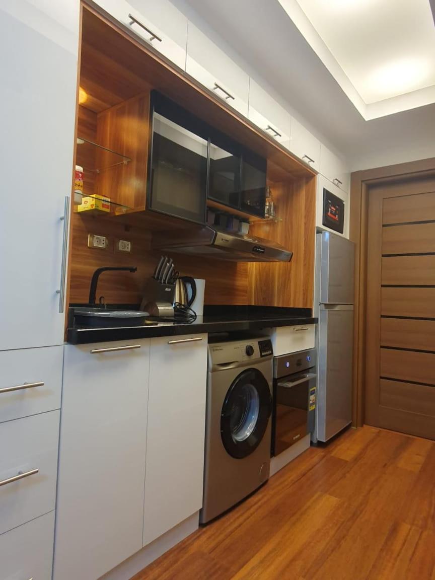 Luxury With Sea View Apartment *