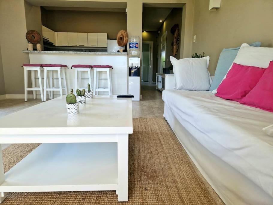 Cheerful Space With A Huge Garden And Pool Hurghada