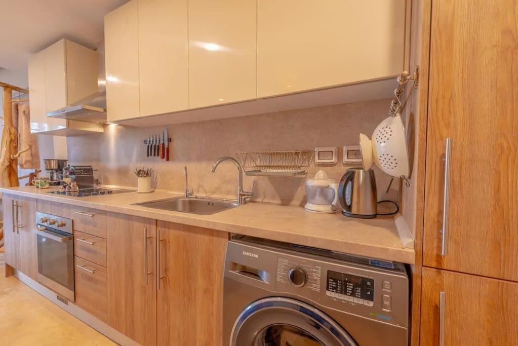 Mangroovy - Spacious Boho 2 Bedroom Pool View Hurghada