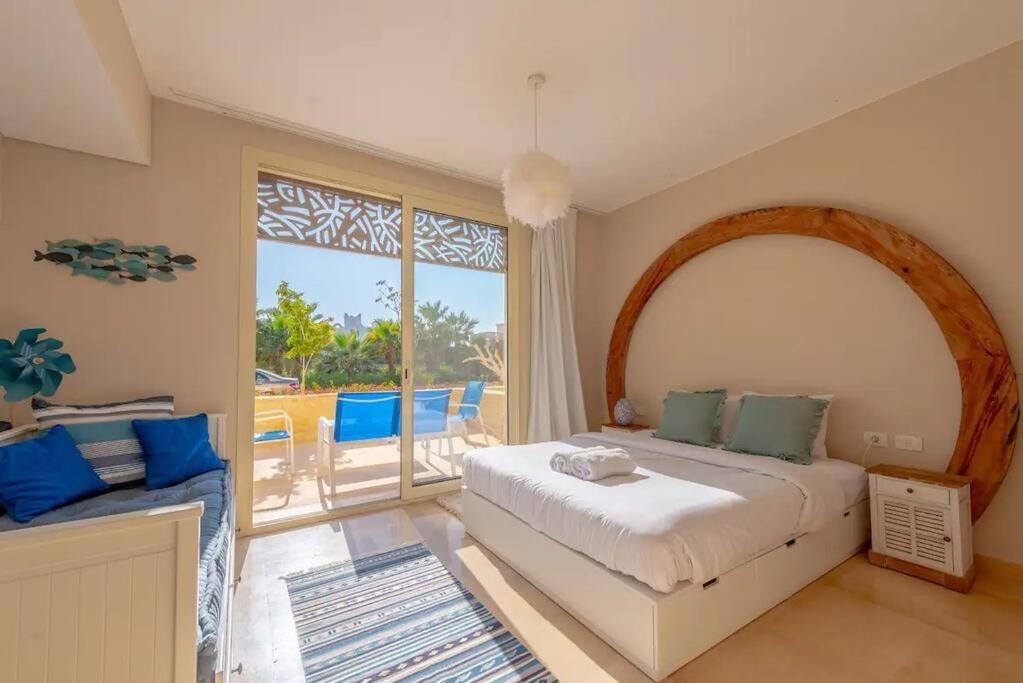 Mangroovy - Spacious Boho 2 Bedroom Pool View Hurghada
