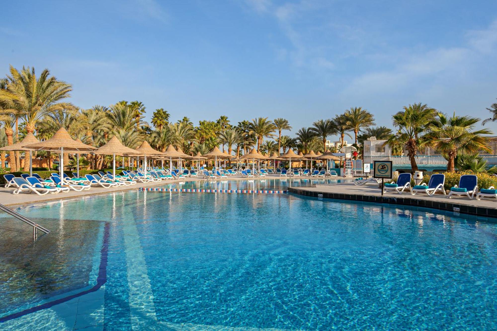Giftun Azur Resort 3*