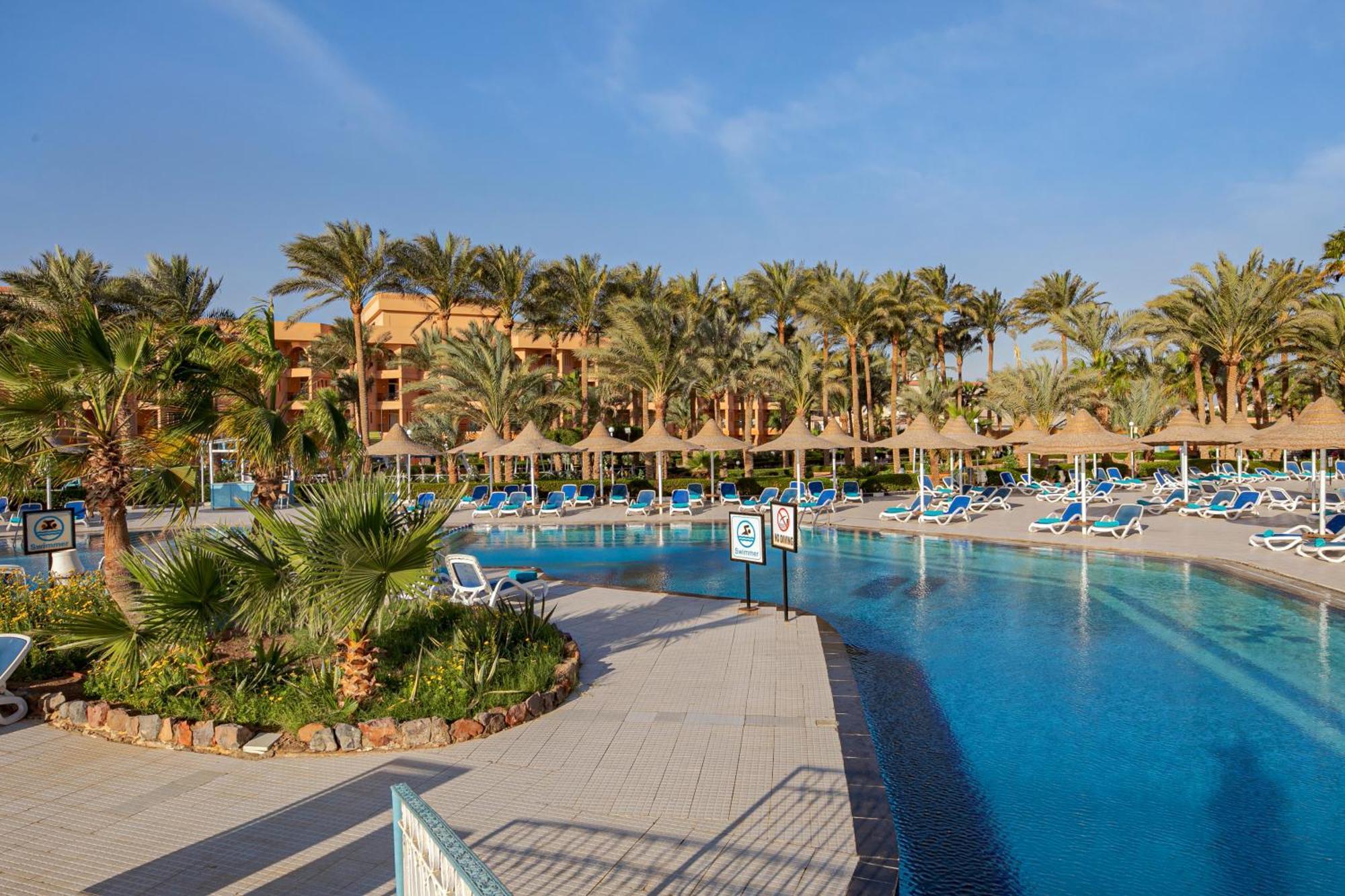 Resort Giftun Azur 3*