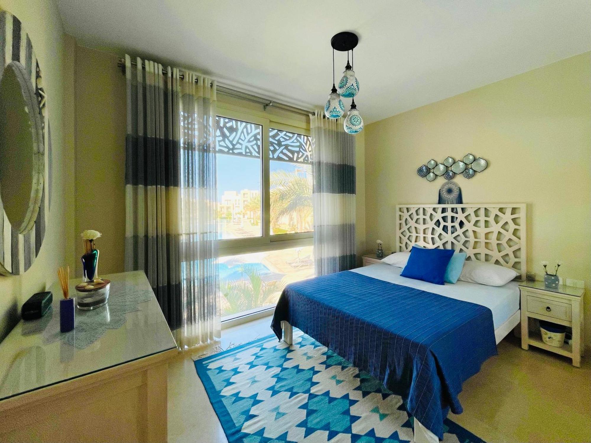 Mangroovy - Elgouna Authentic Designer Shared 2 Bdr Each With Private Bathroom For Kitesurfers With Pool View & Access