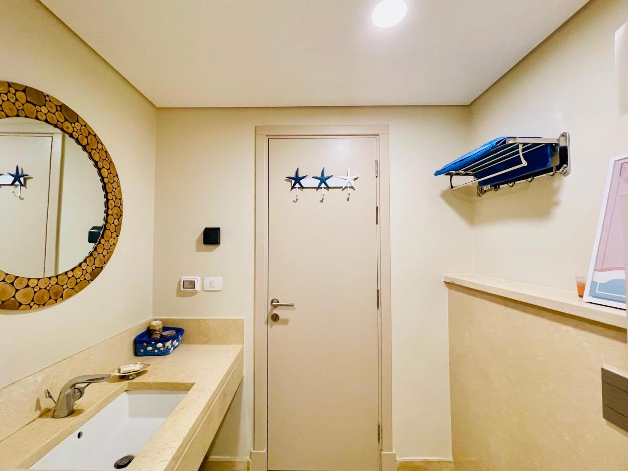 Mangroovy - Elgouna Authentic Designer Shared 2 Bdr Each With Private Bathroom For Kitesurfers With Pool View & Access * Hurghada