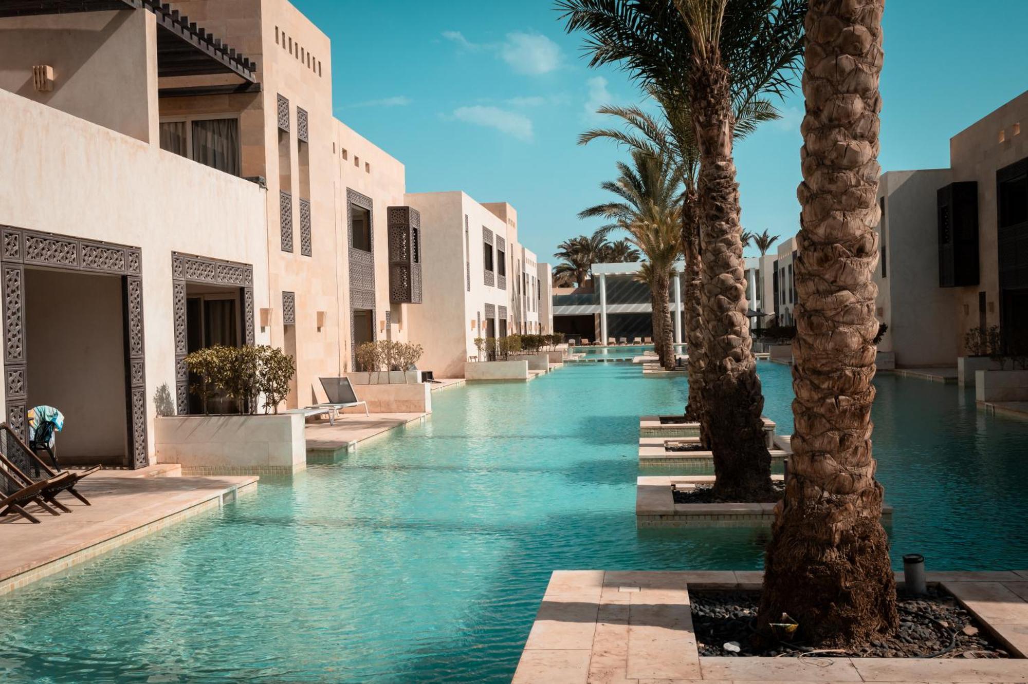 Ferienhaus Nayah Stays, Amazing With Private Pool & 5 Master *