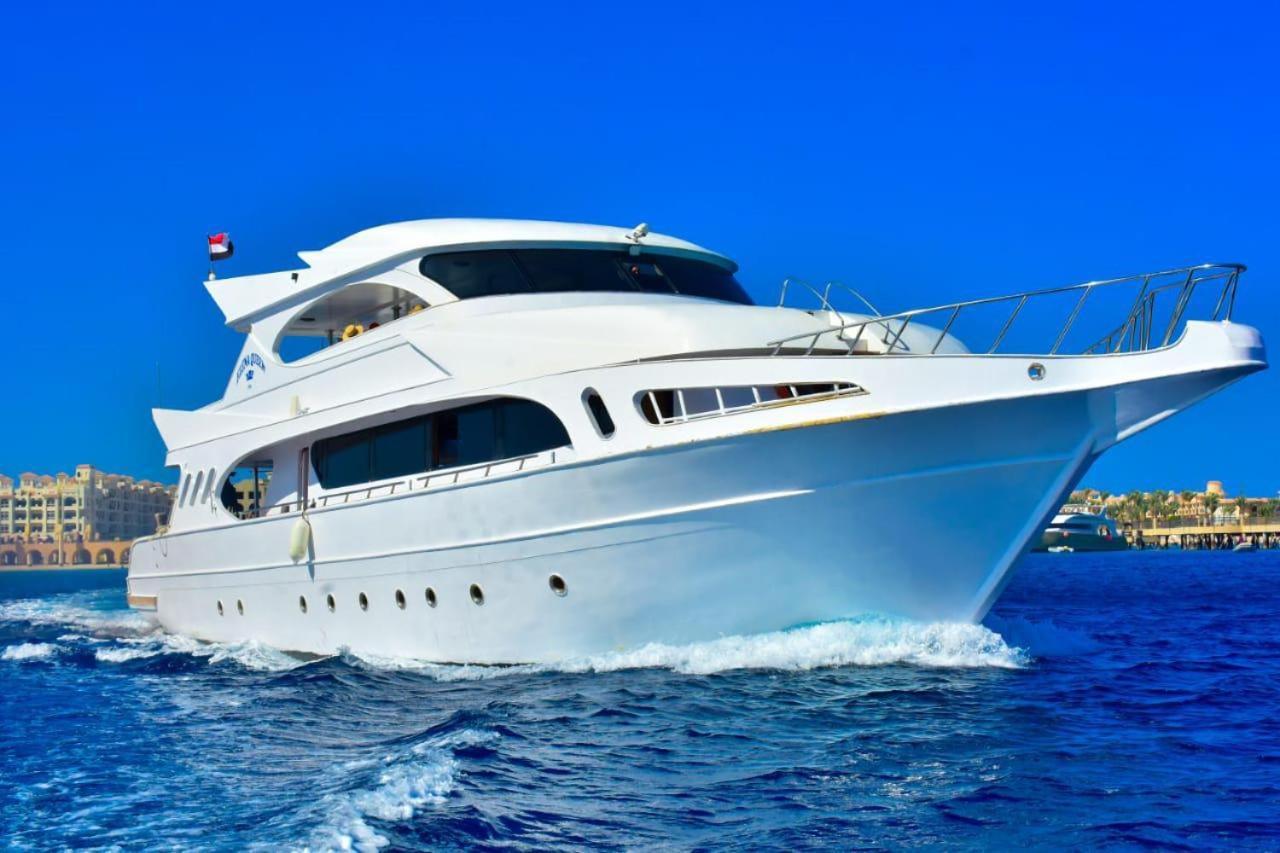 Private Boat Botel