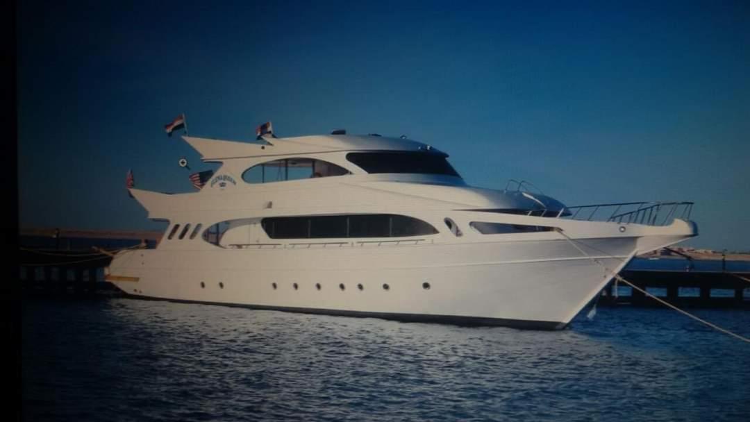 Private Boat