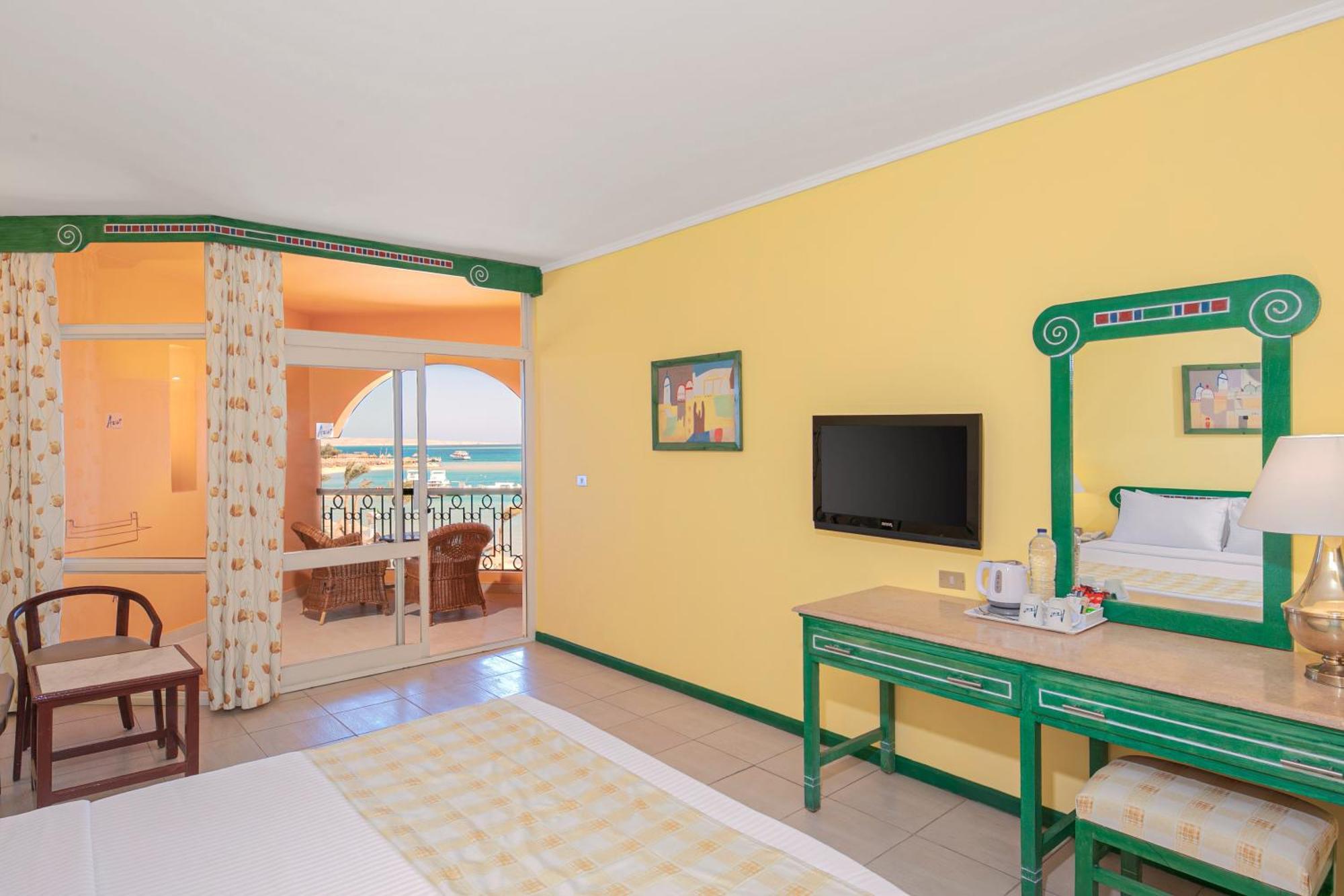 Resort Giftun Azur 3*