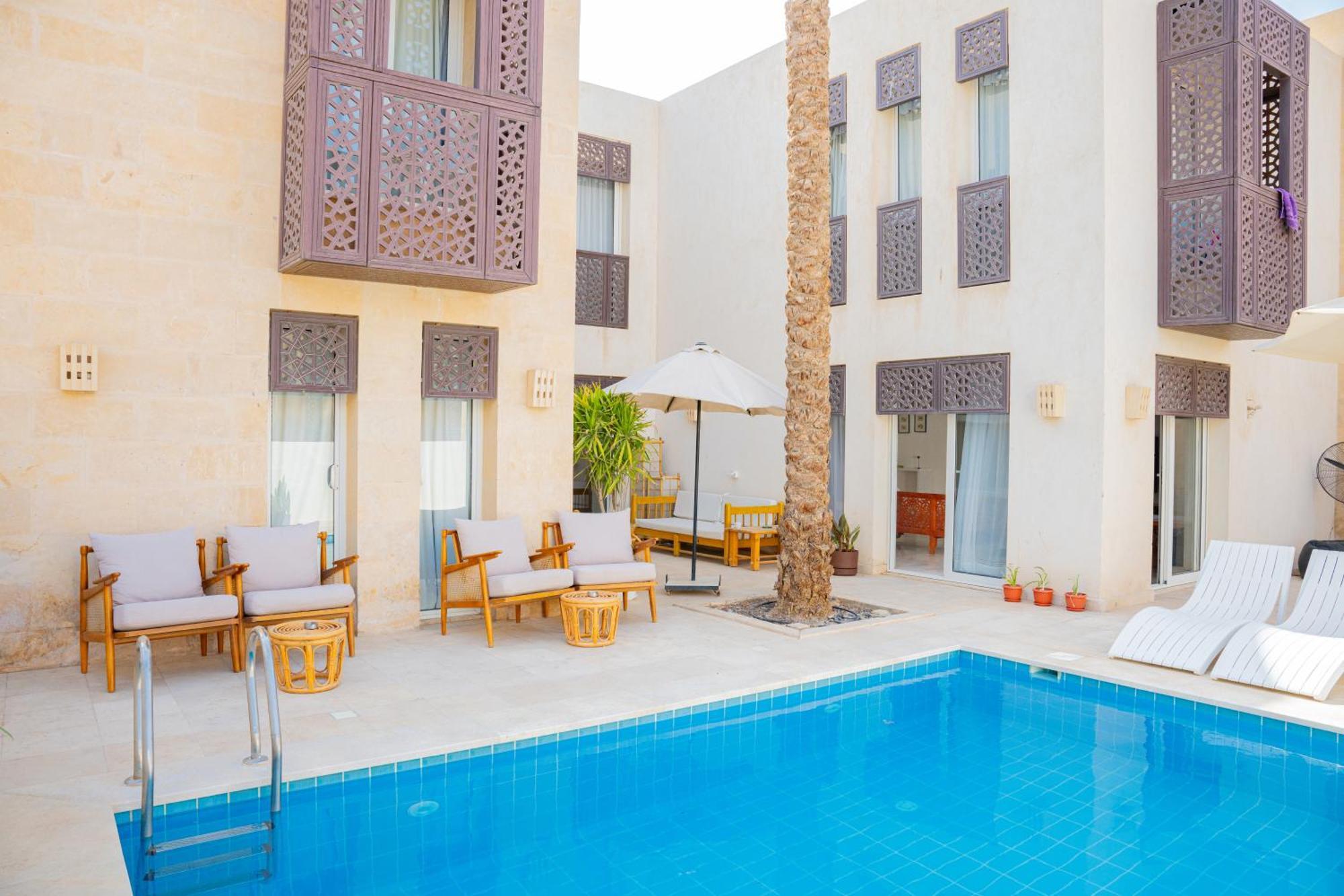 Ferienhaus Nayah Stays, Amazing With Private Pool & 5 Master