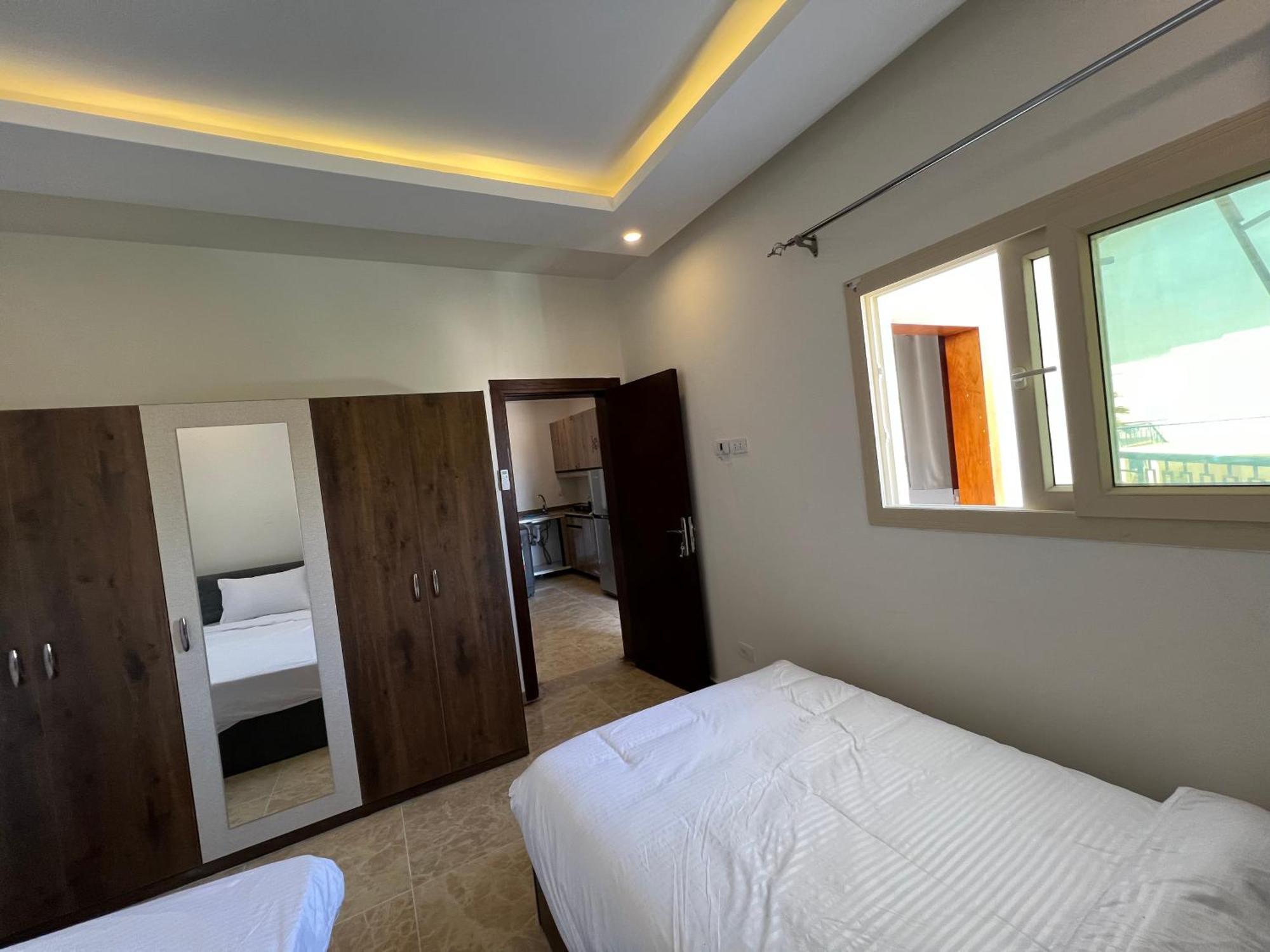Aparthotel In Mirage Bay & Aqua Park *