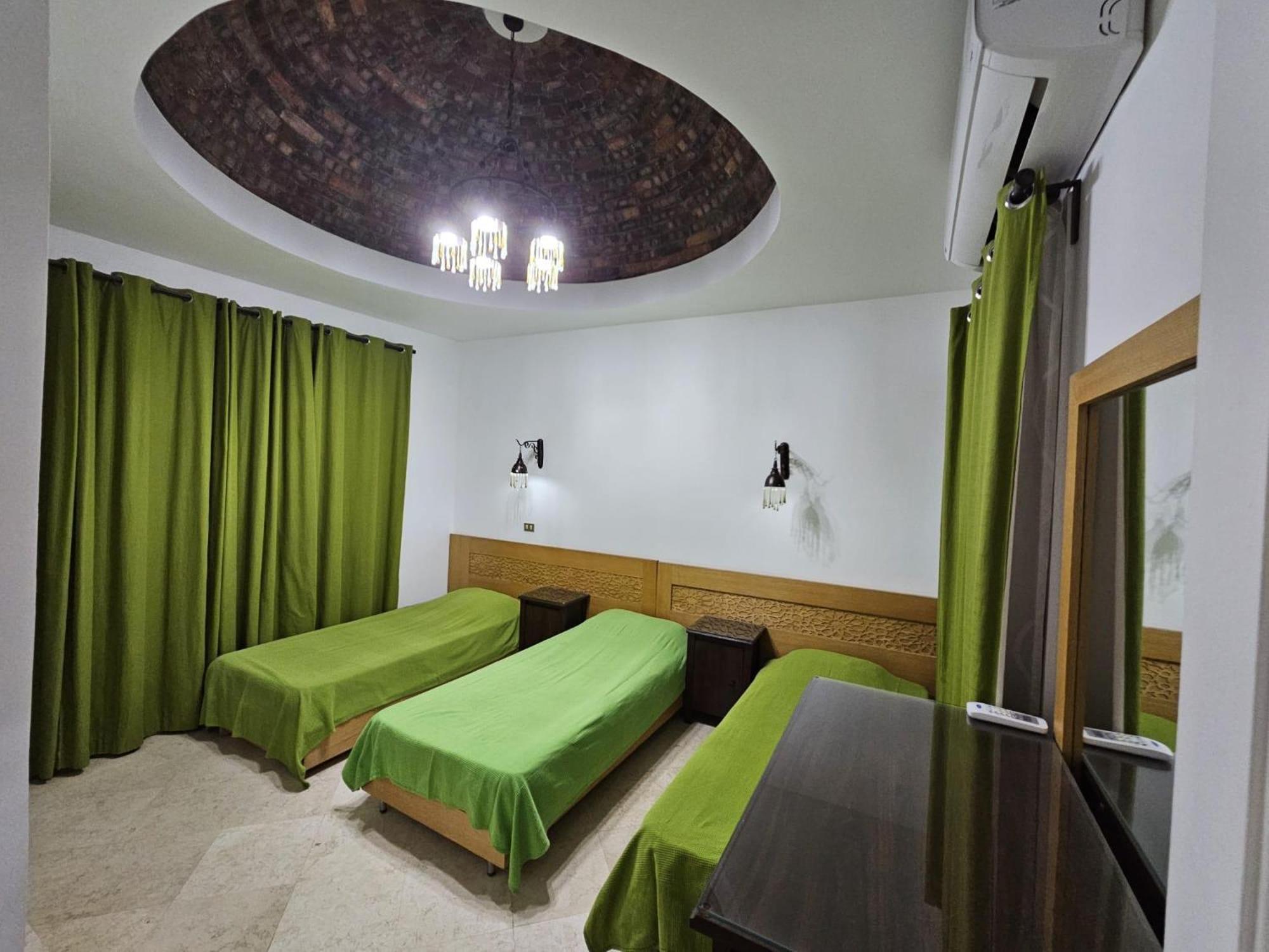 Villa Extremely Private With Optional Pool Heating *