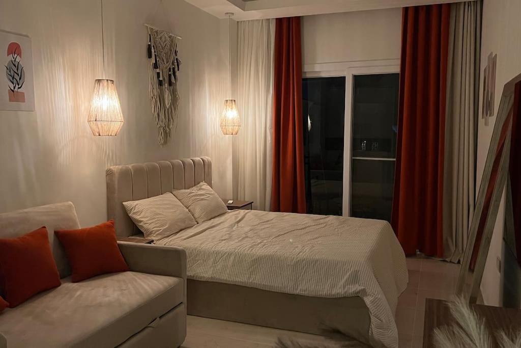 Comfy Studio, Pools, Private Beach At Peaceful Resort * Hurghada