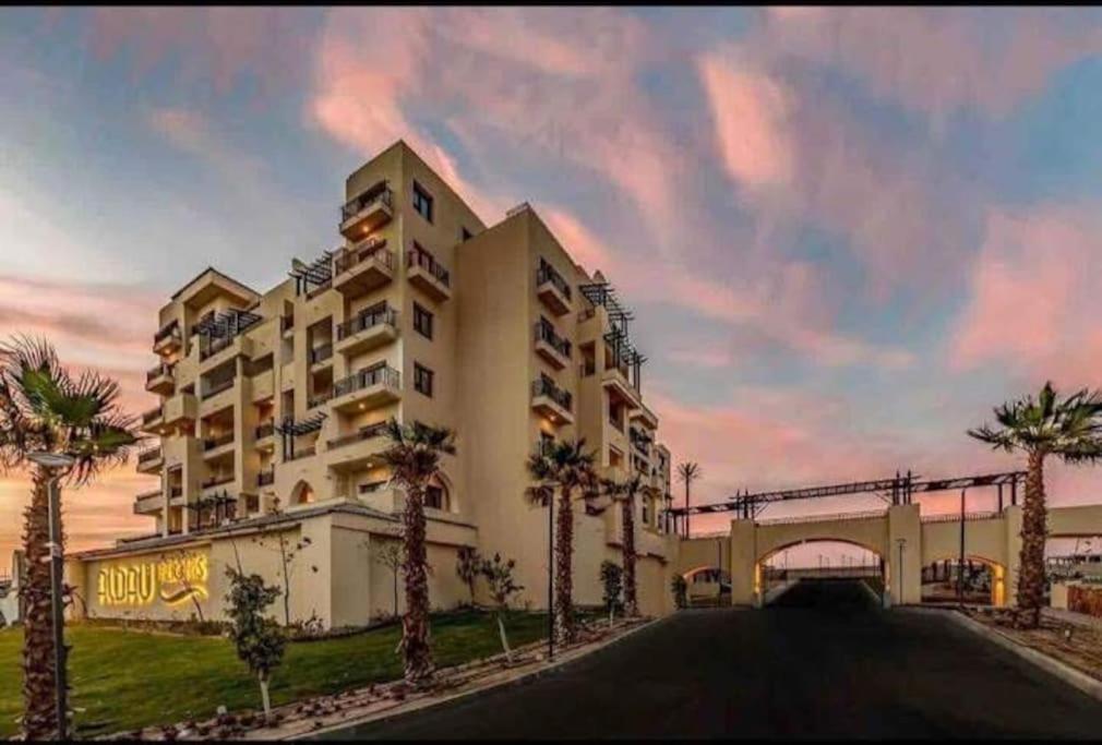Luxury -sunside Apartment