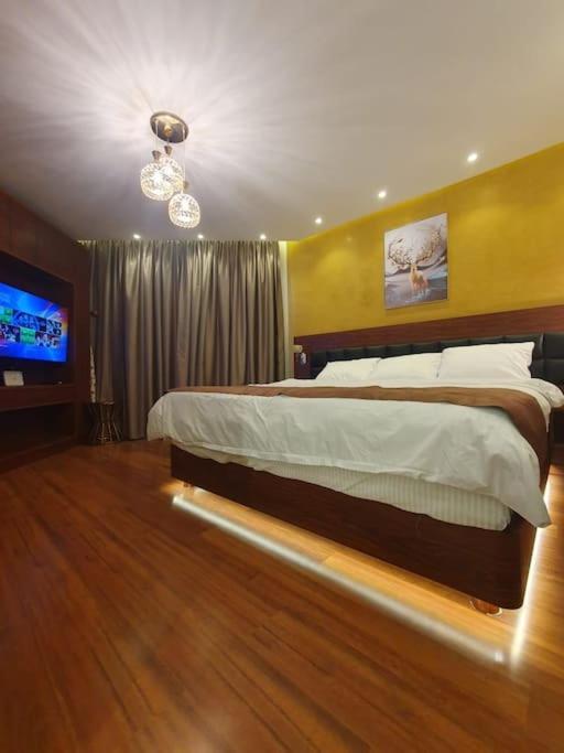 Luxury With Sea View Apartment