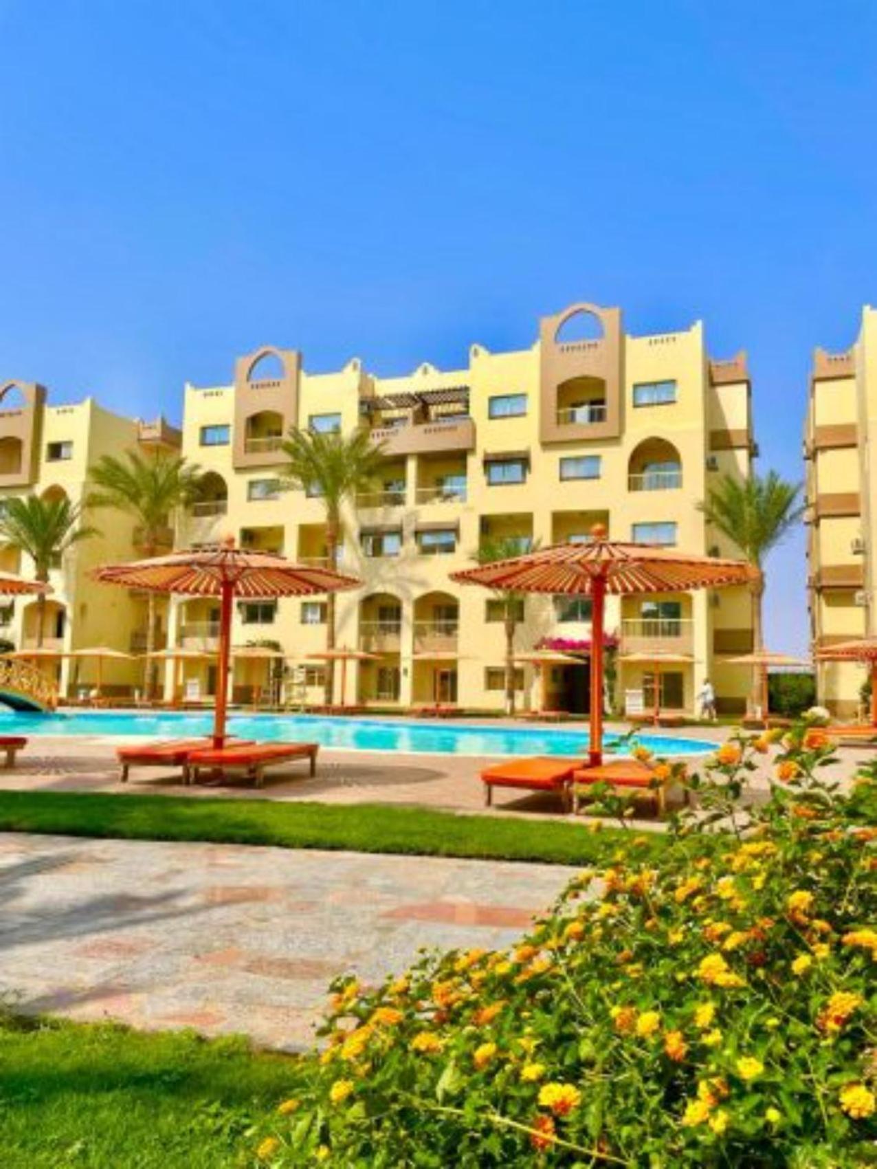 Megalivling Hurghada