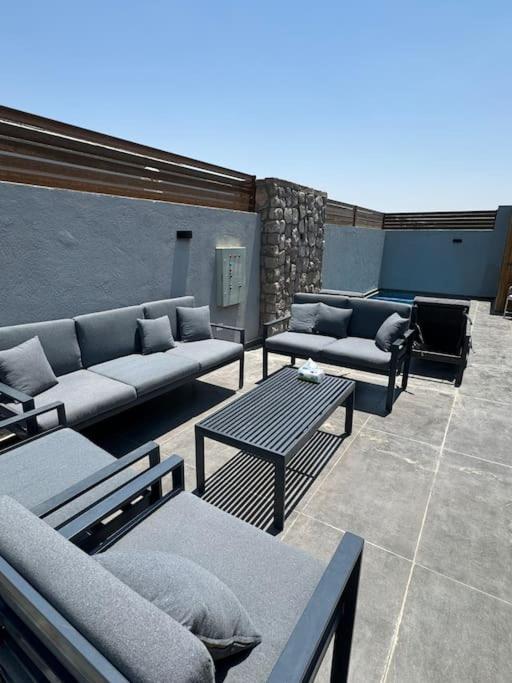 1 Bedroom Elegant With Private Pool *