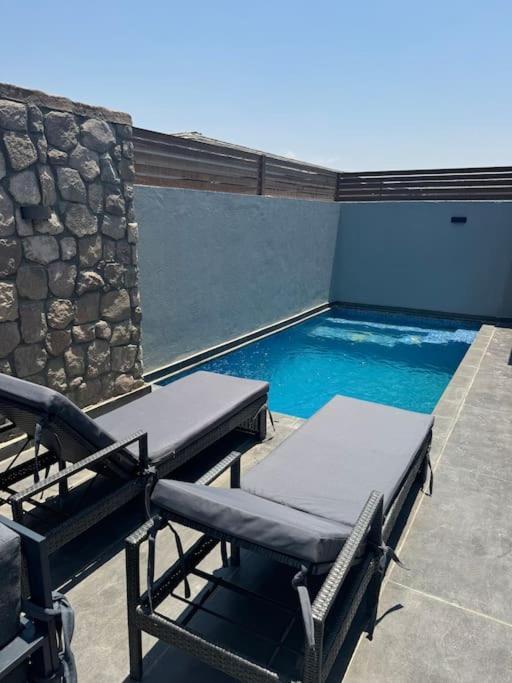 1 Bedroom Elegant With Private Pool *