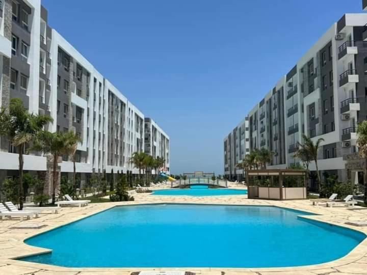 Apartment Wonderful Two-bedroom Balcony In Fanadir Aqua Park *